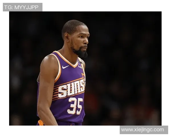 勇士逆转国王,杜兰特连续两场砍下30+得分,展现巅峰状态 勇士逆转国王,杜兰特连续两场砍下30+得分,展现巅峰状态