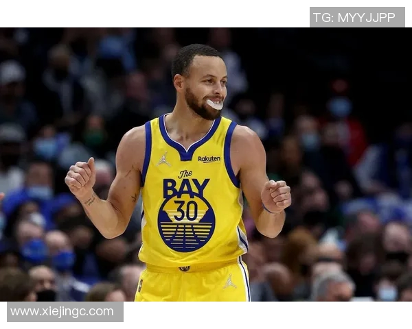 勇士再战宇宙勇,库里神奇表现令人惊叹 勇士再战宇宙勇,库里神奇表现令人惊叹